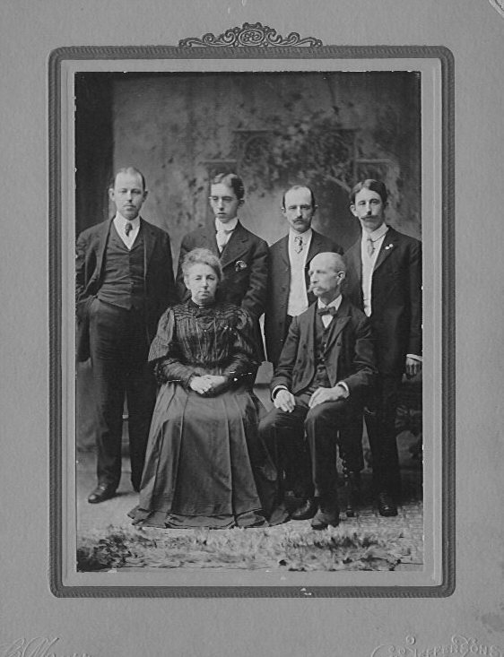 August Otto Freistedt with wife and sons